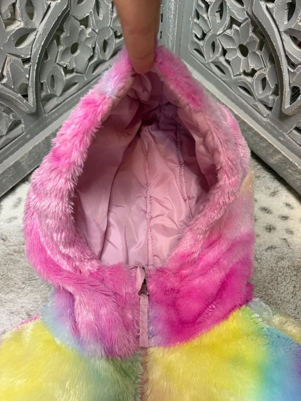 Maddeen Girl reversible rainbow faux fur puffer jacket size 6 magical fairycore